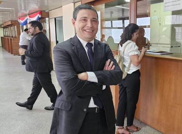 Preliminar de Juan Villalba en caso de supuesta violencia familiar, otra vez postergada - Nacionales - ABC Color