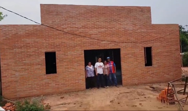 Fieles concluyen la construcción de la capilla Caacupé en asentamiento de Concepción