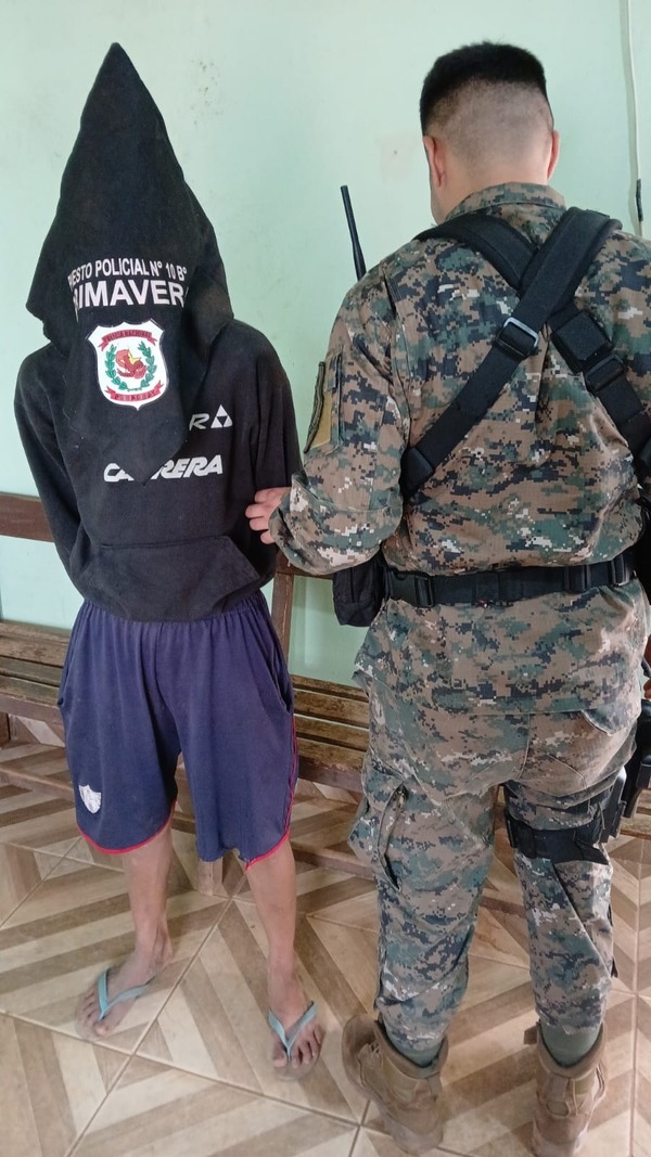 Joven detenida por presunta violencia familiar en Barrio Primavera