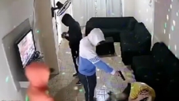 Gavilla asalta una presunta casa de citas en Ciudad del Este