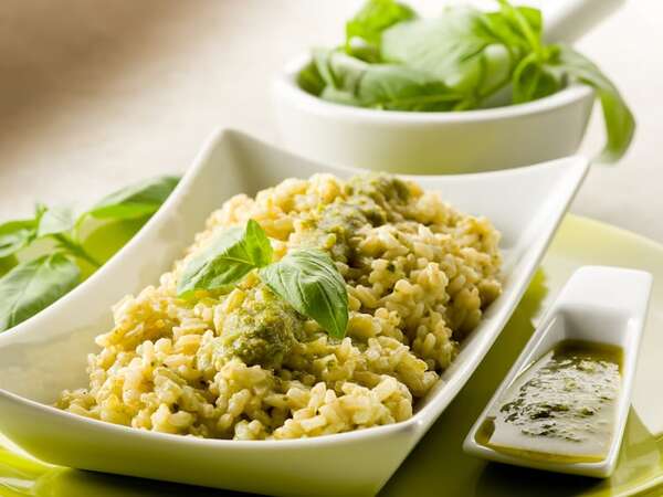 Arroz al pesto genovés y milanesa de berenjena: un almuerzo completo - Gastronomía - ABC Color