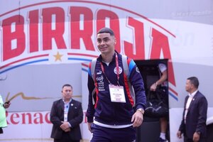 Versus / ¡Bien ofensivo! Once confirmado de Paraguay contra Venezuela
