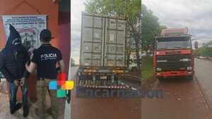 Policía frustra intento de hurto de mercadería valorada en 2 millones de dólares.