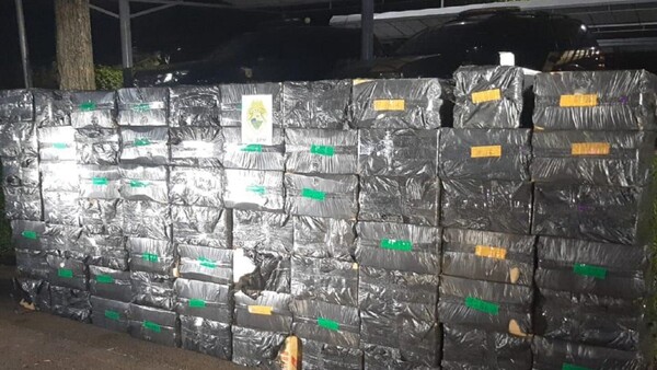 Una mujer es detenida con cigarrillos paraguayos de presunto contrabando en Brasil