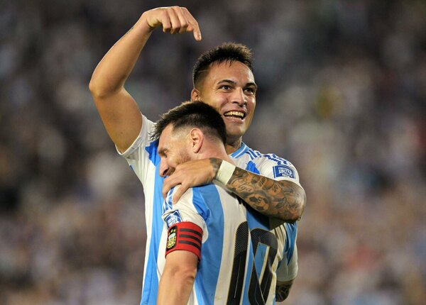 Versus / Argentina arrasa a Bolivia en la eliminatoria en un nuevo show de Messi