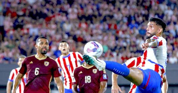 La Nación / Monumental remontada albirroja