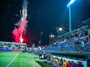 Nacional-2 de Mayo, por acortar distancia - Fútbol - ABC Color