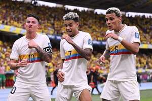 Colombia aplasta 4-0 a Chile y es pura  fiesta en las Eliminatorias - Fútbol Internacional - ABC Color