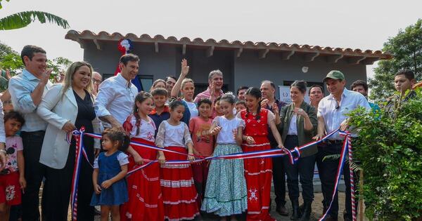 Diario HOY | Entregan viviendas a más de 350 familias de Caaguazú