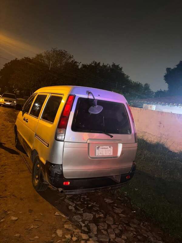 Asalto tipo comando en Luque: recuperan vehículos utilizados para el atraco frustrado - Policiales - ABC Color