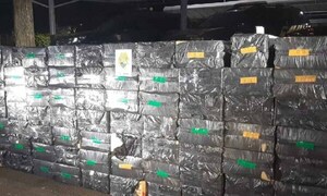 Una mujer es detenida con cigarrillos paraguayos de presunto contrabando en Brasil – Prensa 5