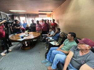 MAG gestiona comercialización de tomates y refuerza compromiso del Gobierno contra el contrabando - .::Agencia IP::.
