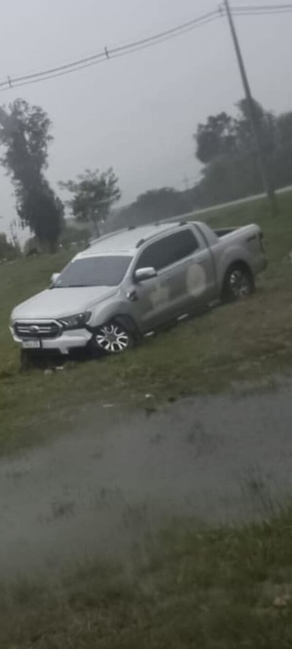 Piden informe sobre siniestro protagonizado por vehículo municipal - Nacionales - ABC Color