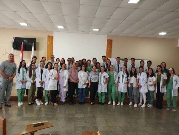 Hospital Regional de Encarnación Celebra el Día Mundial de la Alimentación con charla educativa sobre nutrición y salud