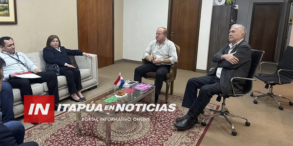 VISITA PROTOCOLAR DEL NUEVO DIRECTOR DE MIGRACIONES ZONA 6 A LA GOBERNACIÓN DE ITAPÚA - Itapúa Noticias