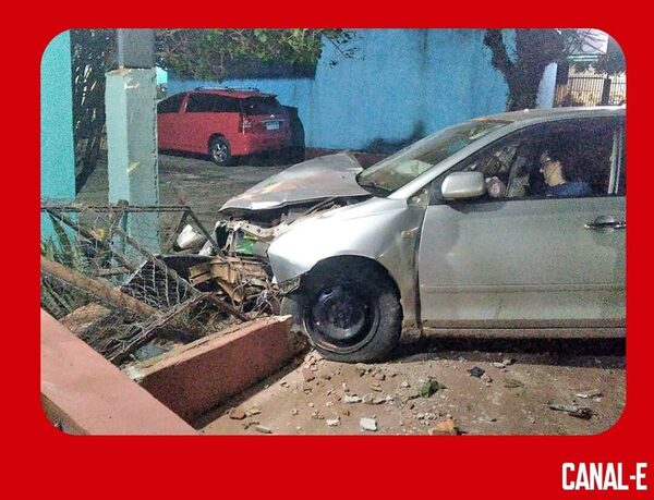 MUJER AFIRMA HABERSE DESVANECIDO MIENTRAS MANEJABA