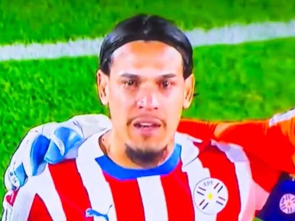 Gustavo Gómez y porqué lloró durante el himno nacional - Selección Paraguaya - ABC Color