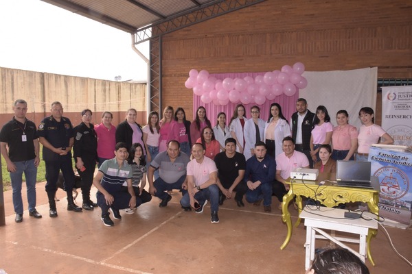 Comunidad Penitenciaria de Itapúa se une a la Lucha Contra el Cáncer de Mama en Octubre Rosa