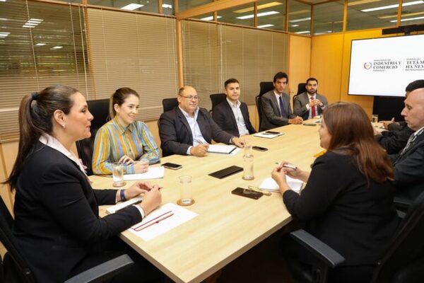 Anuncian mayores incentivos para la compra de vehículos eléctricos e híbridos