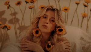 "Si te hace Feliz", el nuevo videoclip de Sol Codas - Unicanal