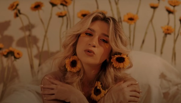 "Si te hace Feliz", el nuevo videoclip de Sol Codas - Unicanal