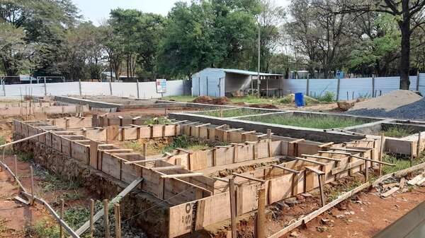 Construcciones para USF de Central están paradas y abandonadas  - Nacionales - ABC Color