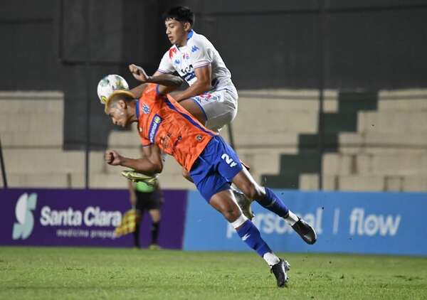 Igualdad que frena el rastro: Nacional 0-Sportivo 2 de Mayo 0 - Fútbol - ABC Color
