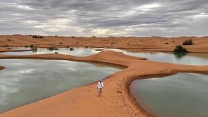 Inundaciones en el desierto de Marruecos resucitan un lago seco desde hace 50 años