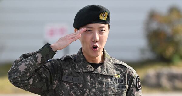 La Nación / Principal bailarín de BTS terminó su servicio militar