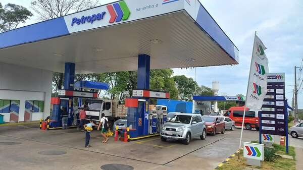 Petropar anuncia nueva reducción de precios de combustibles - Nacionales - ABC Color