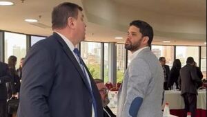 Video: Dioniosio insulta a diputado que critica al cartismo: “Pelotudo, pendejo burro”, le dijo