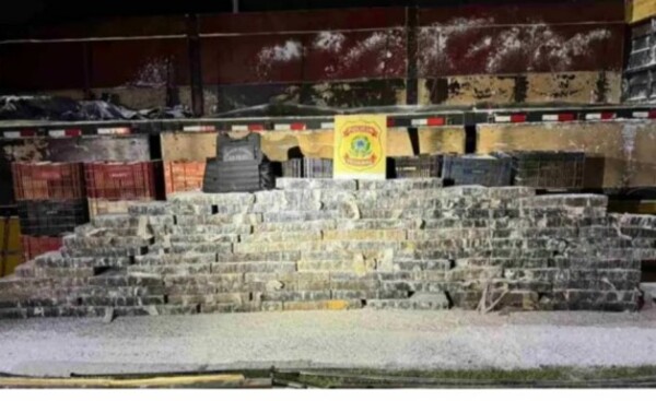Detienen a camionero paraguayo con 1,7 toneladas de marihuana