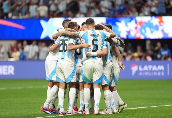Versus / ¿Juega contra Paraguay? La figura de Argentina que sufrió una importante lesión