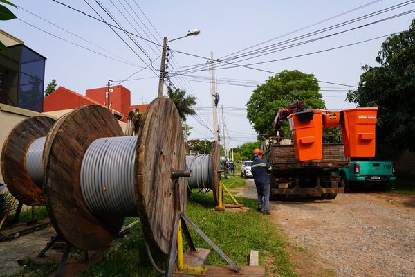 ANDE aumenta capacidad de distribución de energía en el Área Metropolitana - .::Agencia IP::.