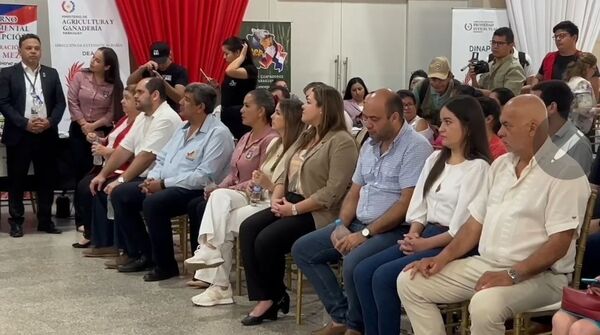 PARACEL propicia Formalización de Empresas y Emprendedores en Concepción: Impulso a la Legalidad Empresarial