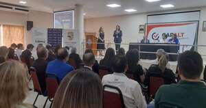 La Nación / Alto Paraná: el MIC culminó capacitación a funcionarios para captar inversionistas