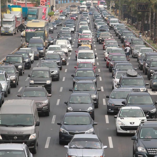 Traffic Index: ¿Cuántas horas se pierden en el tráfico de las grandes ciudades de Sudamérica? - MarketData