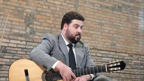 Músico paraguayo lanza videoclip con versión de la canción India