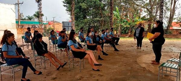 Exitosa jornada de documentación en Maracaná, departamento de Canindeyú