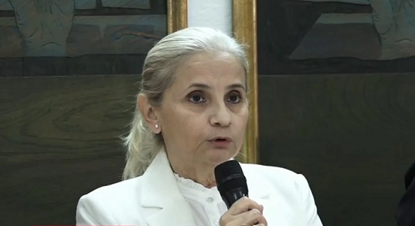 Devuelven la custodia a la exministra Rolón - Noticiero Paraguay