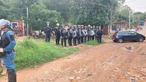AUDIO: Allanamientos contra el Clan Rotela en Pantanal: Detenido se habría encargado de reclutar menores, según la Policía - Ancho Perfil - ABC Color