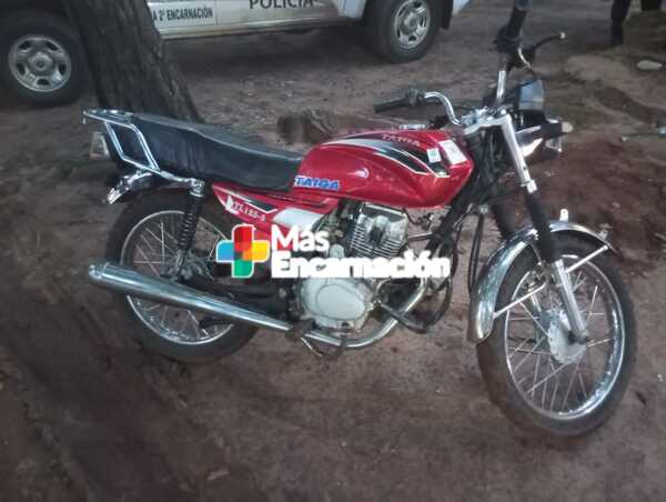 Policía recupera motocicleta hurtada en el centro de Encarnación