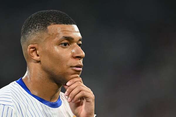 Mbappé tuvo una relación con joven sueca, pero fue “consentida” - Fútbol Internacional - ABC Color
