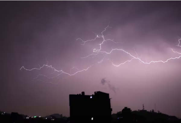 Aviso de tormentas para algunos departamentos - Noticiero Paraguay