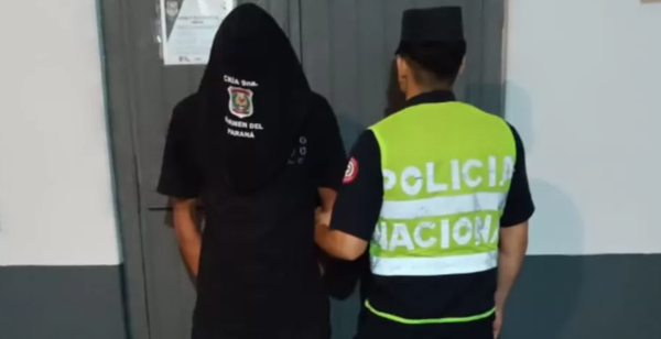 Encuentran sin vida a mujer en Carmen del Paraná y detienen a su pareja