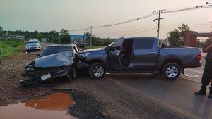 Grave accidente de tránsito en Cambyreta causa daños materiales significativos