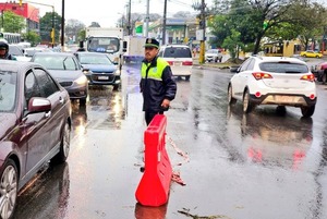 Habilitan dos carriles de entrada en Eusebio Ayala durante horario pico - ADN Digital
