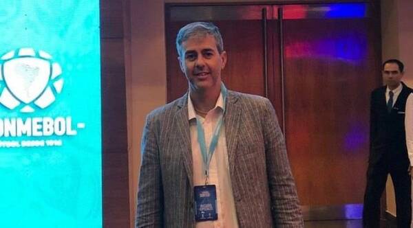 ¡Regis Marques presentó a su nueva chuli y pide ayuda para casarse!