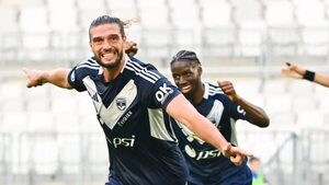 Versus / Andy Carroll, el regreso al fútbol amateur de una antigua estrella inglesa