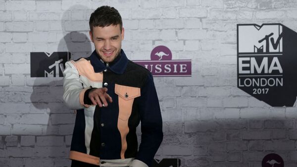 Padre de Liam Payne llega a Argentina tras la muerte de su hijo